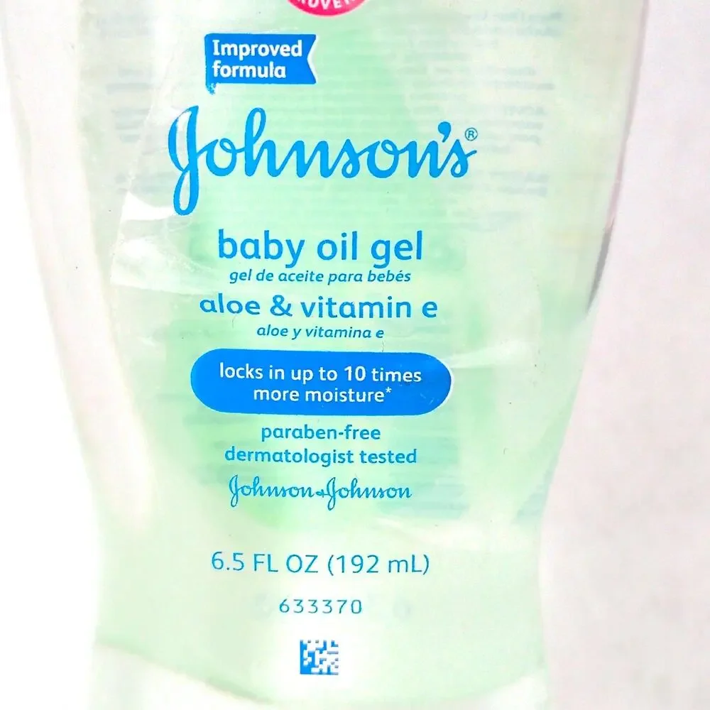 Johnson's Aloe Vitamin E Baby Oil Gel Mild 6.5 oz. Newborn Bath Moisturize NEW